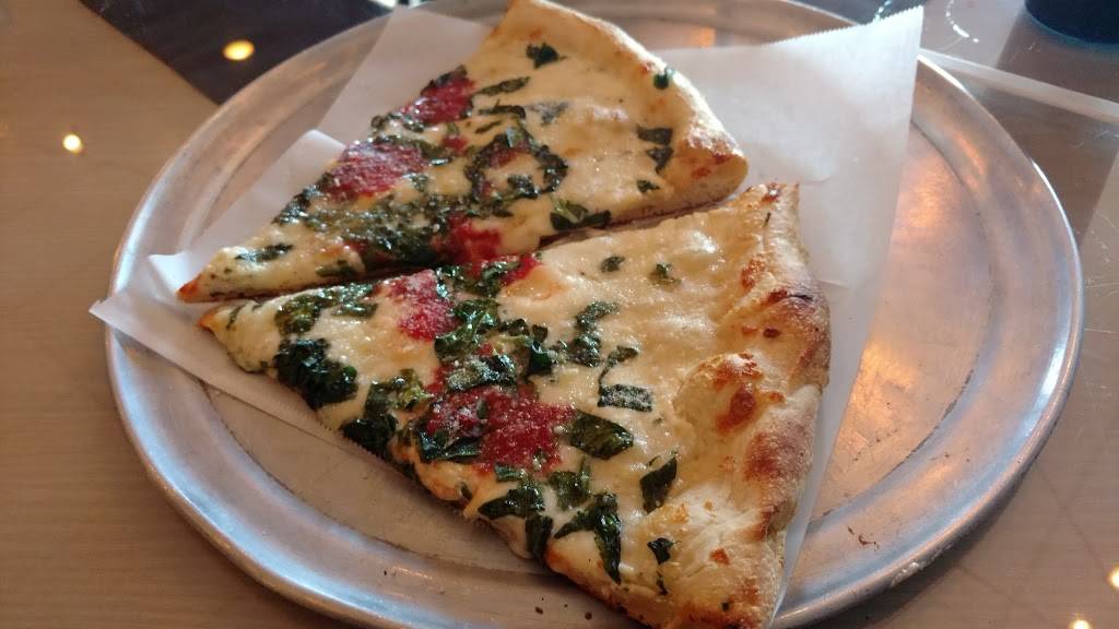 Yo Paulys New York Pizza Co. | restaurant | 8880 E Vía Linda Ste 200, Scottsdale, AZ 85258, USA | 4804514400 OR +1 480-451-4400