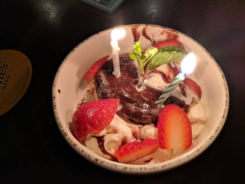 WESTROOT tavern | restaurant | 6025 Village Way, San Diego, CA 92130, USA | 8587206645 OR +1 858-720-6645