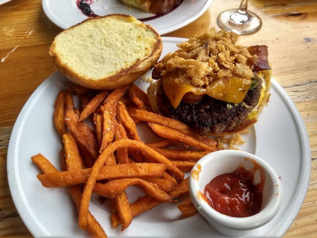 The Kitchen at 150 Sunset | restaurant | 150 E Sunset Rd, El Paso, TX 79922, USA | 9155851150 OR +1 915-585-1150