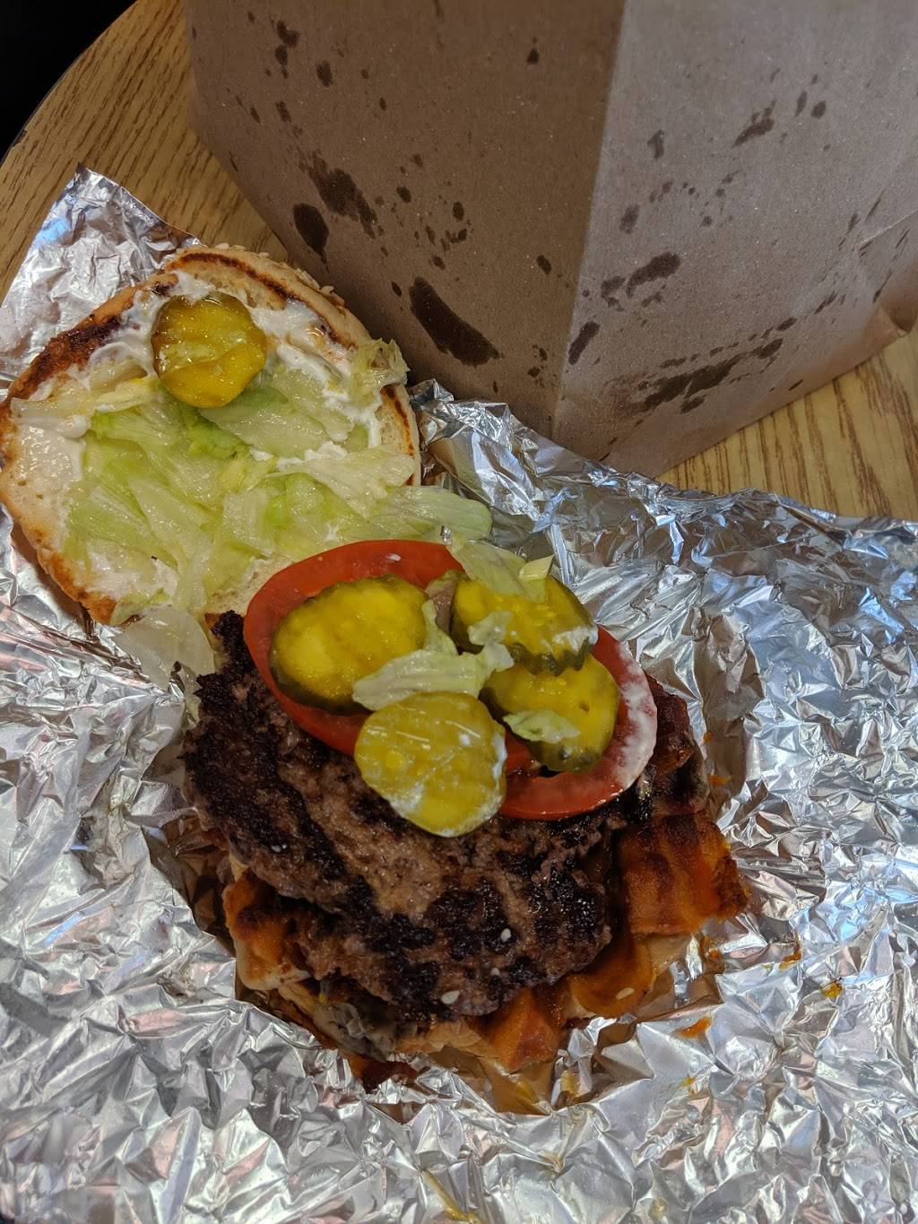 Five Guys | meal takeaway | 7635 W Bell Rd, Peoria, AZ 85382, USA | 6234866867 OR +1 623-486-6867