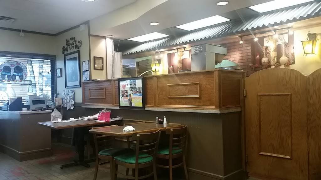 Vasileios Italian Kitchen | restaurant | 200 S Main St, Mt Holly, NC 28120, USA | 7048208490 OR +1 704-820-8490