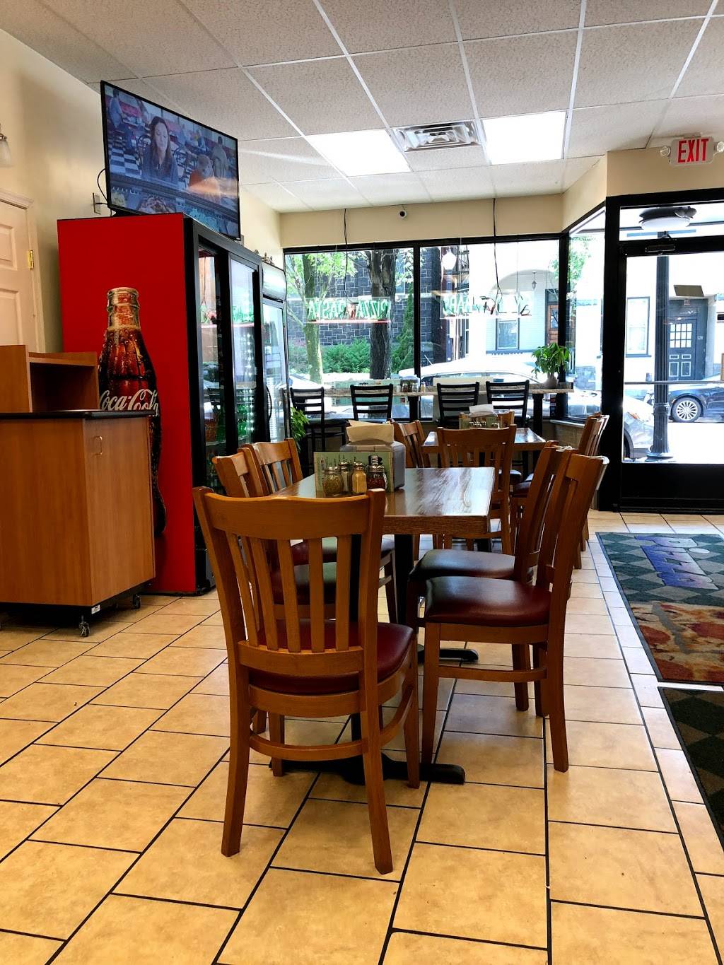 NYC Village Pizza | restaurant | 129 W 4th St, Bethlehem, PA 18015, USA | 6104198799 OR +1 610-419-8799