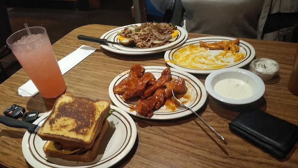 Old Hickory House BBQ and Seafood | restaurant | 8209 W Beaver St, Jacksonville, FL 32220, USA | 9047864616 OR +1 904-786-4616