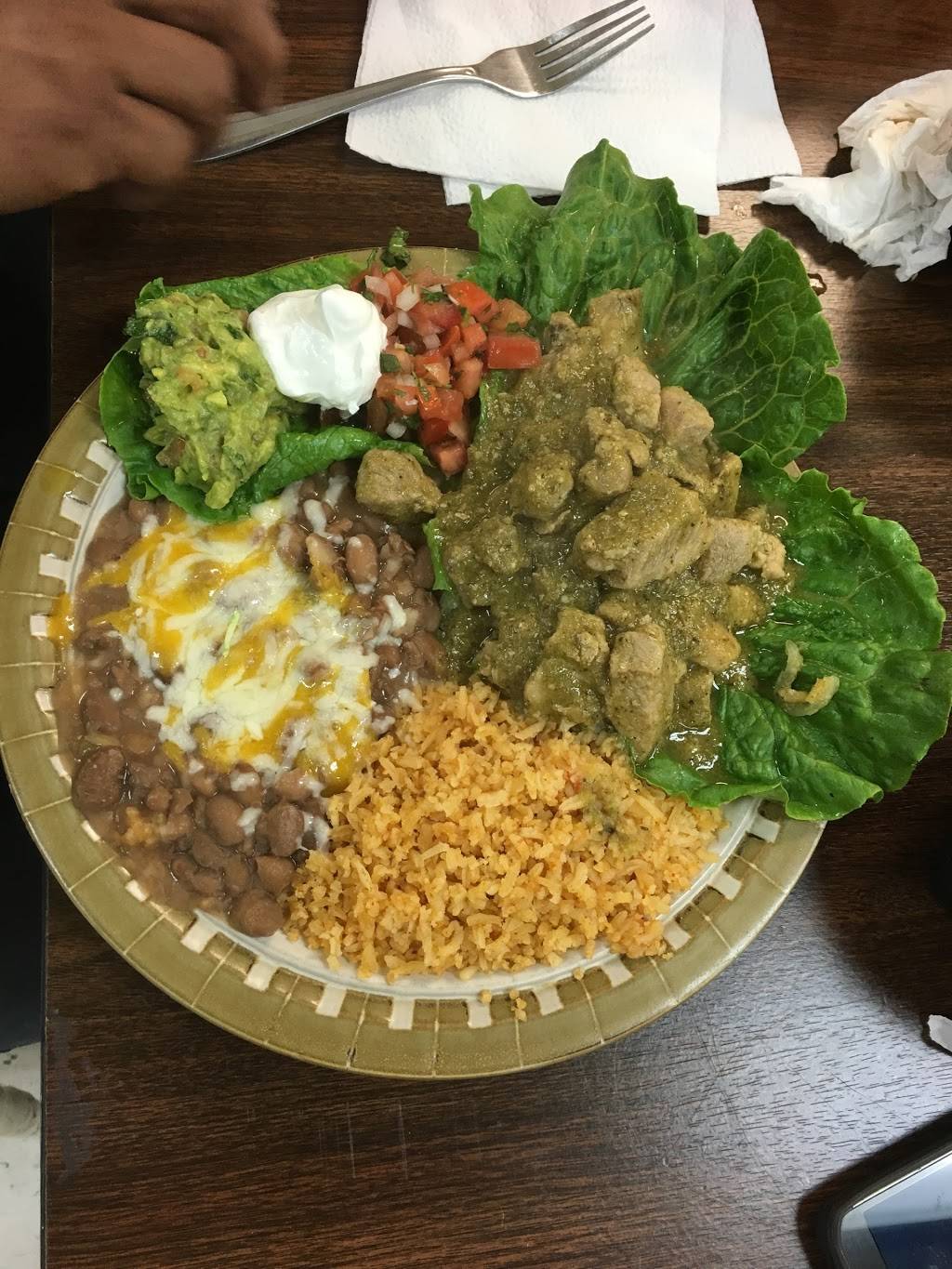 La Cascada Taqueria | restaurant | 10830 Merritt St #1, Castroville, CA 95012, USA | 8316333155 OR +1 831-633-3155