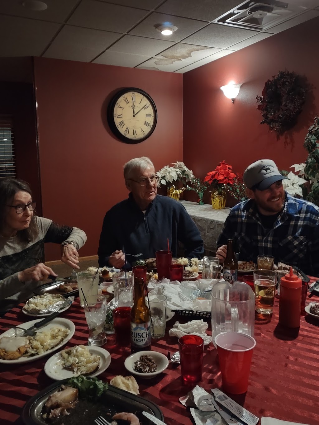 Town Talk Restaurant | restaurant | 606 Patterson St #6597, Cambridge, NE 69022, USA | 3086974600 OR +1 308-697-4600