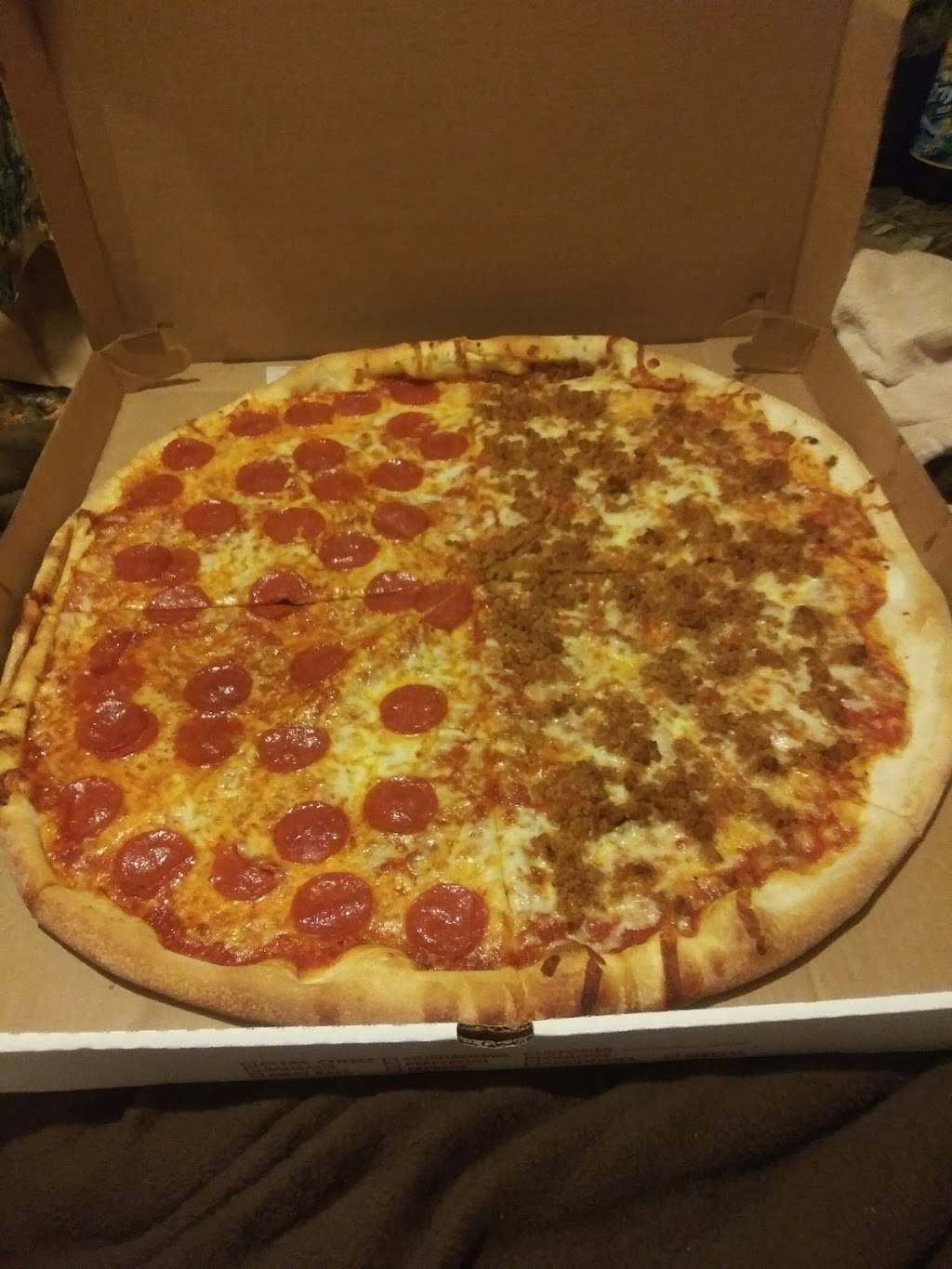 4 Sons Pizzeria | restaurant | 3145 Kensington Ave, Philadelphia, PA 19134, USA | 2157399595 OR +1 215-739-9595