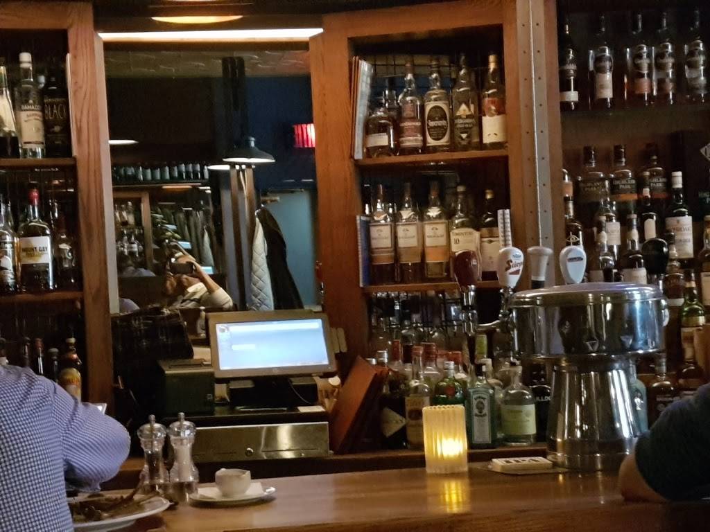 Allens | restaurant | 143 Danforth Ave, Toronto, ON M4K 1N2, Canada | 4164633086 OR +1 416-463-3086