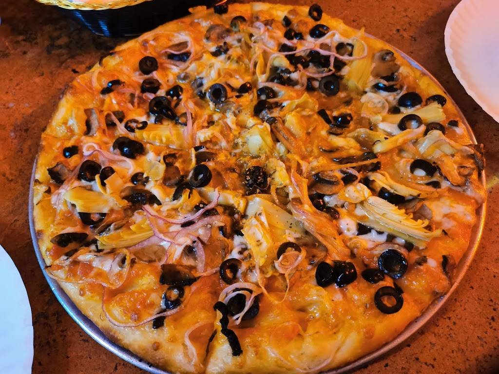 Uncle Rocco’s Famous NY Pizza | meal takeaway | 437 State St, Santa Barbara, CA 93101, USA | 8058840994 OR +1 805-884-0994