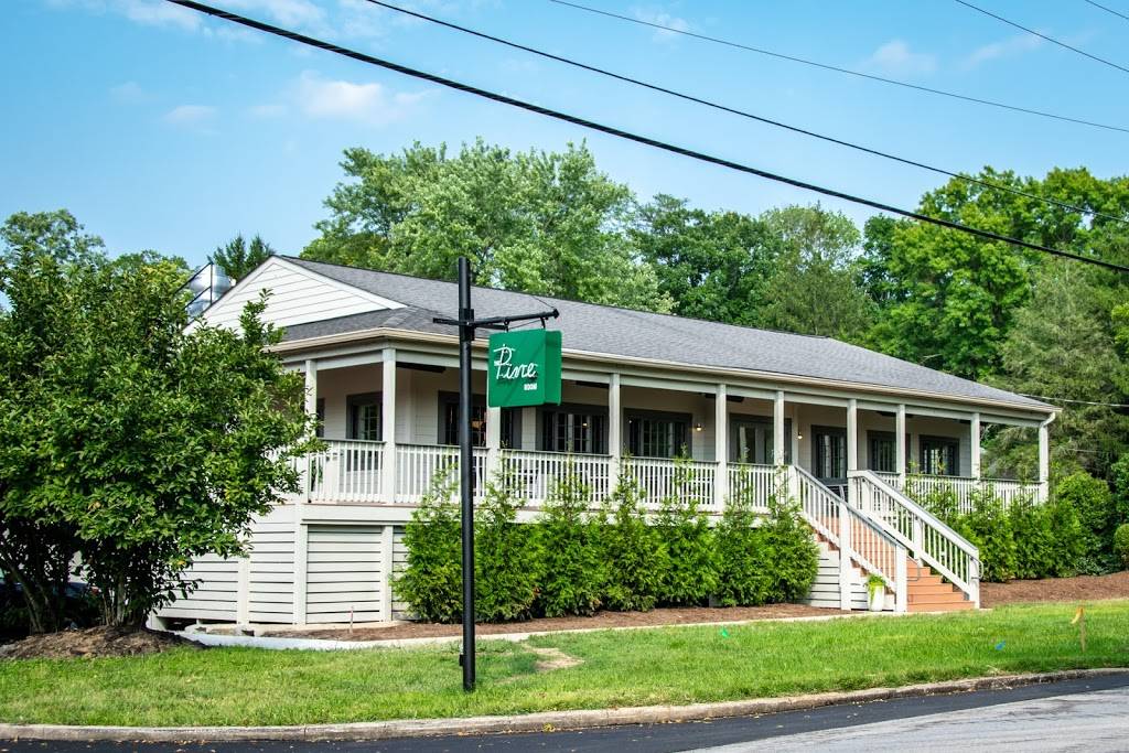 The Pine Room | restaurant | 6325 River Rd, Harrods Creek, KY 40027, USA | 5025284422 OR +1 502-528-4422