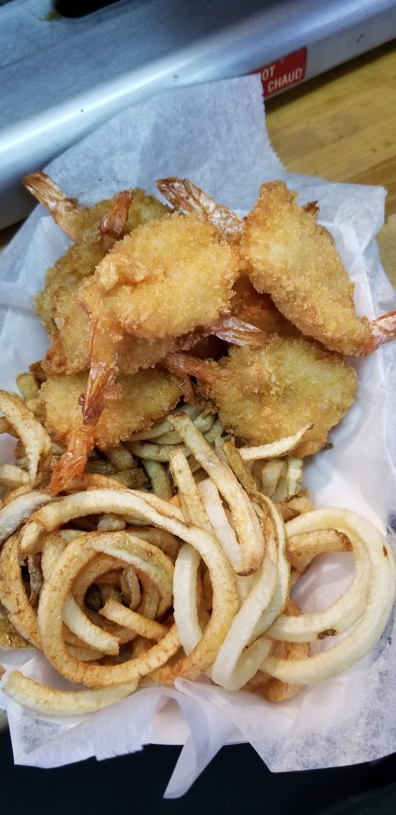 Dairy Crest | restaurant | 1100 E Mansfield St, Bucyrus, OH 44820, USA | 4195628881 OR +1 419-562-8881