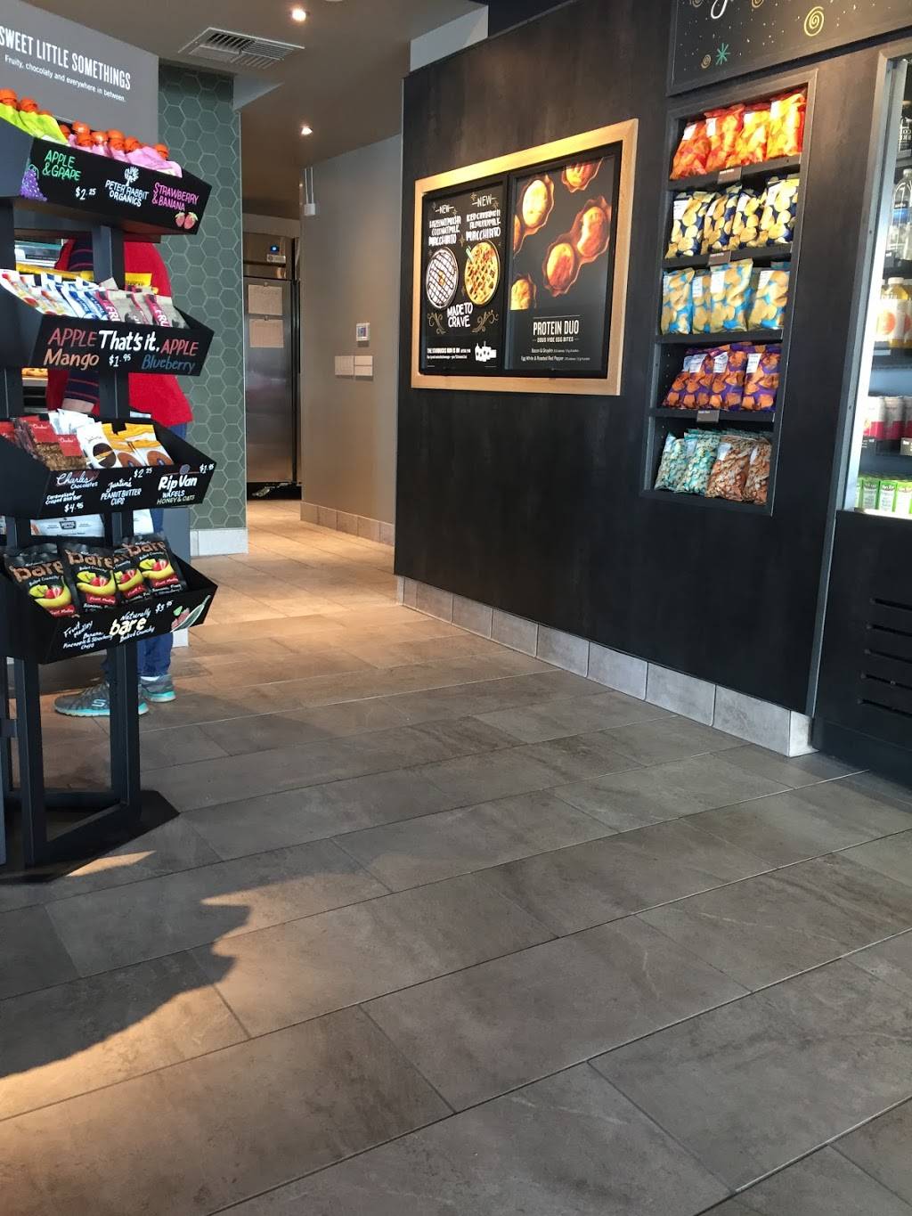 Starbucks | cafe | 13641 Sherman Way, Valley Glen, CA 91405, USA | 8187860969 OR +1 818-786-0969