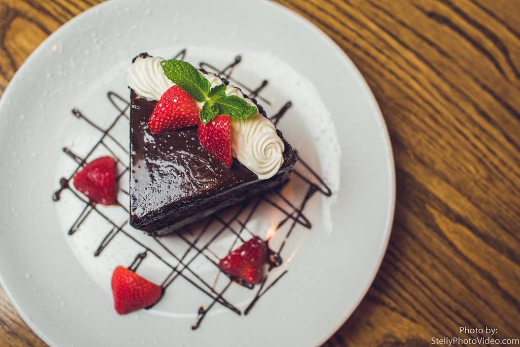 Fries to Caviar | restaurant | 6299 N Federal Hwy, Boca Raton, FL 33487, USA | 5616175965 OR +1 561-617-5965