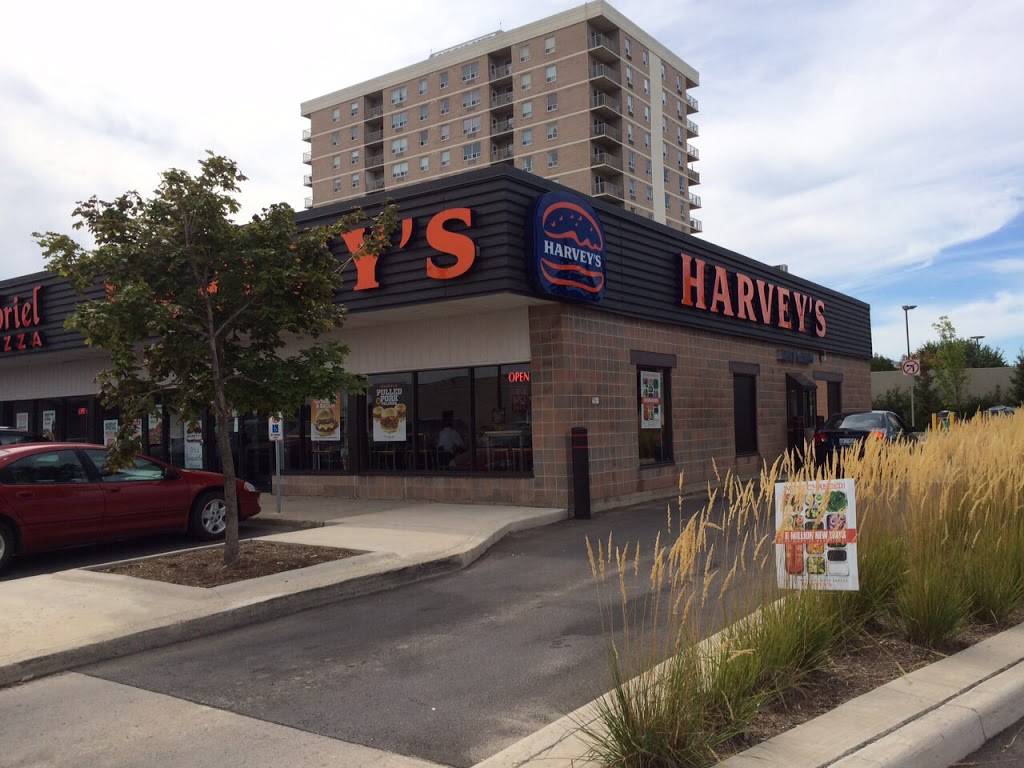 Harveys 830 Norwest Rd. | restaurant | Canada, Ontario, Kingston, Norwest Road Unit 3a Kingston Ontario CA 邮政编码 :邮政编码: K7P 2N4 | 6133849186 OR +1 613-384-9186