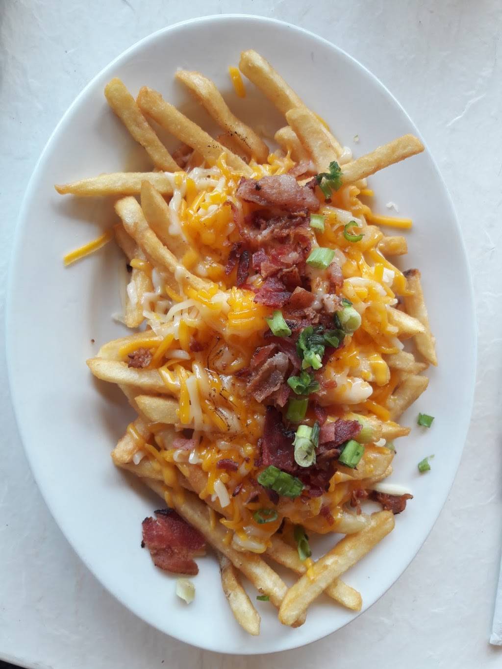 Shipwrecked in the Islands | restaurant | 220 E Monument Ave, Kissimmee, FL 34741, USA | 4079359935 OR +1 407-935-9935