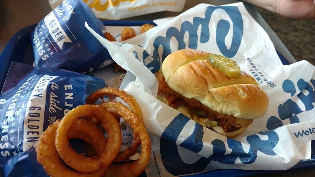 Culvers | restaurant | 2101 Laporte Ave, Valparaiso, IN 46383, USA | 2195319600 OR +1 219-531-9600