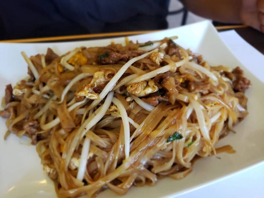 J.C. Royal Thai Cuisine | restaurant | 100 Jamieson Pkwy Unit #11, Cambridge, ON N3C 4B3, Canada | 5192602607 OR +1 519-260-2607