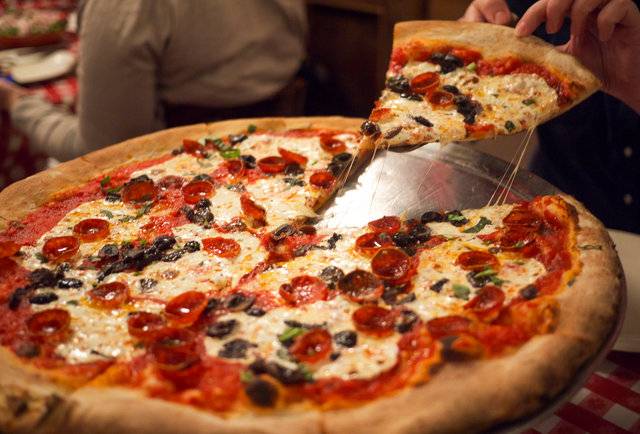 Ave P Pizza & Deli | meal delivery | 1824, 395 Avenue P, Brooklyn, NY 11223, USA | 7183826140 OR +1 718-382-6140