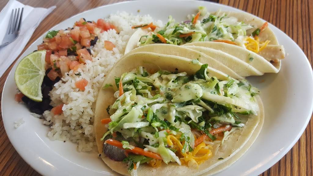 Wahoos Fish Taco | restaurant | 7980 Northfield Blvd, Denver, CO 80238, USA | 3035740466 OR +1 303-574-0466