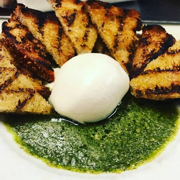 Charlies Bar & Grille | restaurant | 3519 Plainfield Ave NE, Grand Rapids, MI 49525, USA | 6163640567 OR +1 616-364-0567