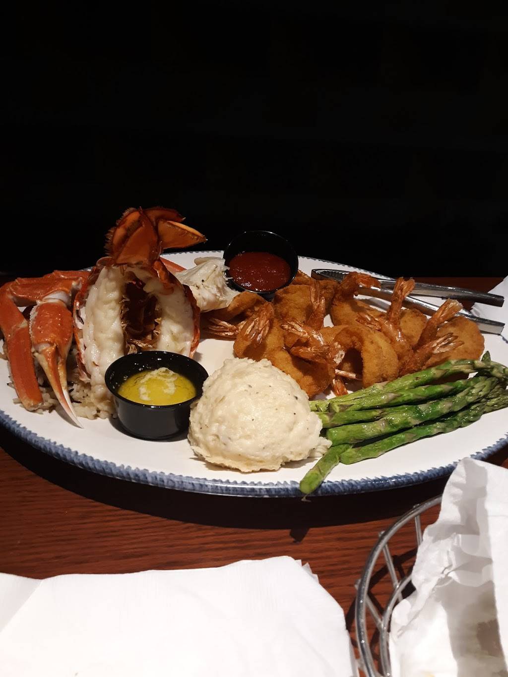 Red Lobster | restaurant | 3655 Orange Pl, Beachwood, OH 44122, USA | 2164644057 OR +1 216-464-4057