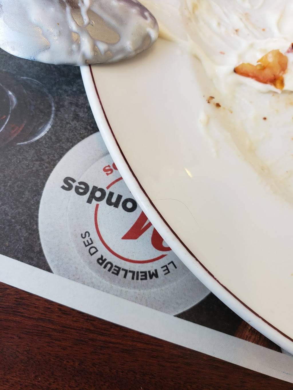 Mikes | restaurant | 633 32e Avenue, Lachine, QC H8T 3G6, Canada | 5145381980 OR +1 514-538-1980