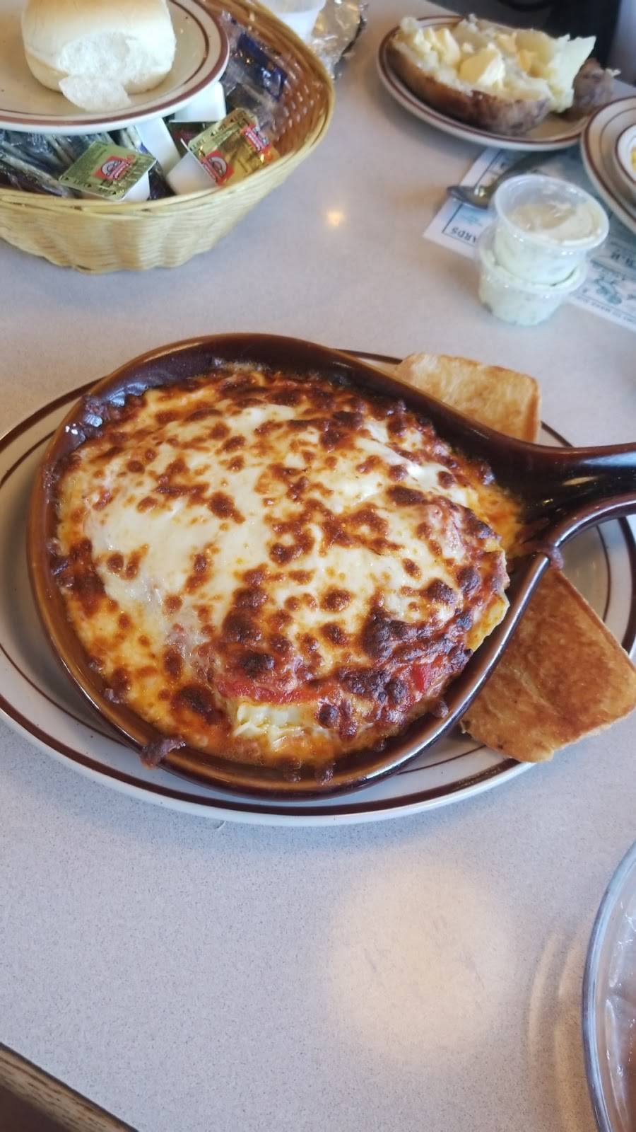 Sunrise II Family Restaurant | bakery | 101 W 2nd St, Byron, IL 61010, USA | 8152344229 OR +1 815-234-4229