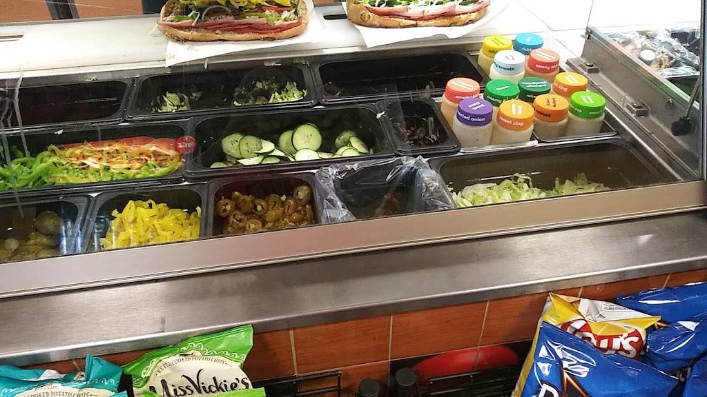 Subway Restaurants | restaurant | 16607 Bellflower Blvd, Bellflower, CA 90706, USA | 5628047212 OR +1 562-804-7212
