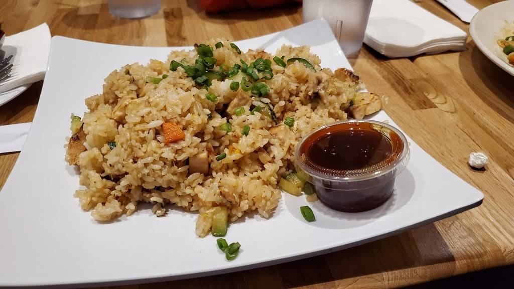 Kuroshio Sushi Bar and Grille | restaurant | 840 Ernest W Barrett Pkwy NW #500, Kennesaw, GA 30144, USA | 7704997160 OR +1 770-499-7160