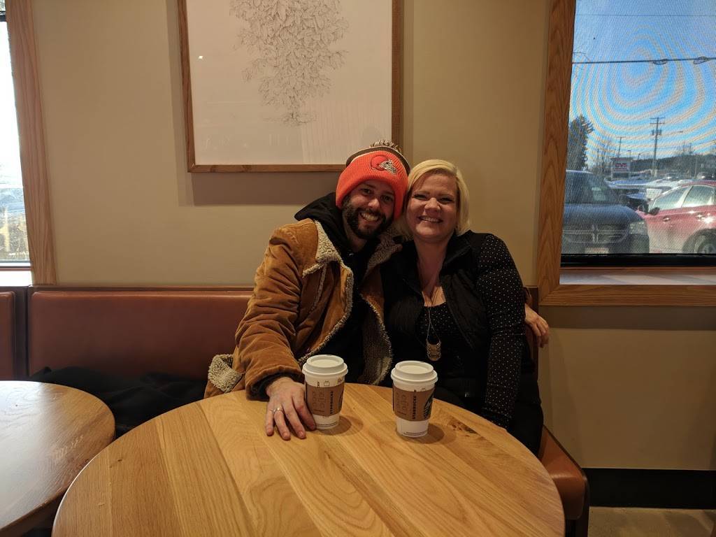 Starbucks | cafe | 1340 N Main St, North Canton, OH 44720, USA | 3304810516 OR +1 330-481-0516