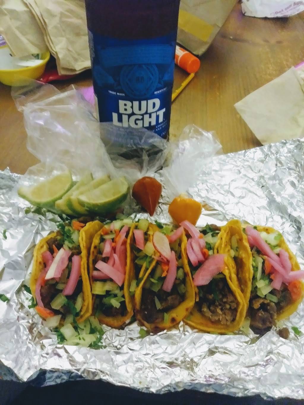 Tacos & Tortas El Gato | restaurant | 10612 Westheimer Rd, Houston, TX 77042, USA | 7134388466 OR +1 713-438-8466