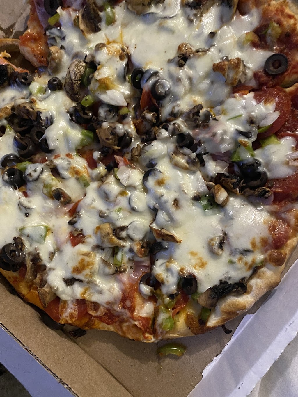 Stans Late Night Pizza | meal delivery | 1570 E Northern Ave G, Kingman, AZ 86409, USA | 9286811999 OR +1 928-681-1999