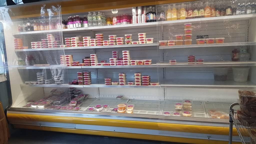 Levys Kosher Take Out | restaurant | 2 Stanton Corner Rd, Swan Lake, NY 12783, USA | 8457479993 OR +1 845-747-9993