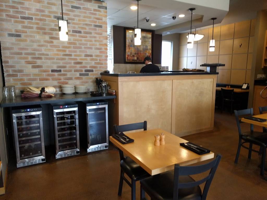 Bricks Neapolitan Pizza | restaurant | 407 2nd St #2, Hudson, WI 54016, USA | 7153777670 OR +1 715-377-7670