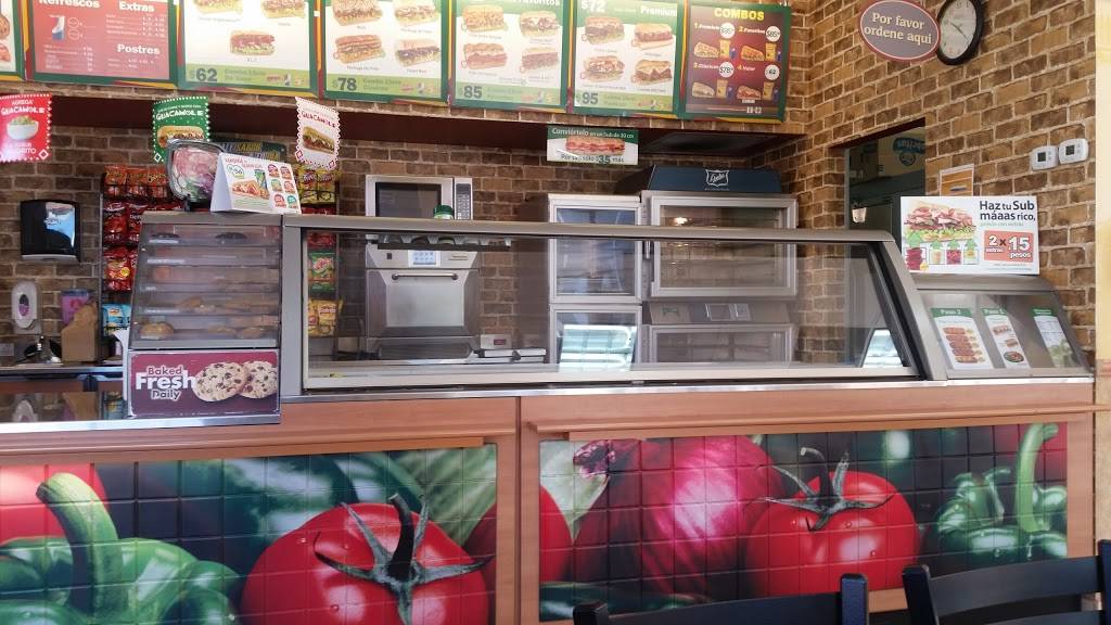 Subway | restaurant | Local 1 y 2, Blvd. Agua Caliente #11050, Aviacion, 22014 Tijuana, B.C., Mexico | 016469729032 OR +52 646 972 9032
