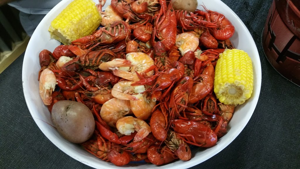 Boudreauxs Swamp Shack | restaurant | 3179-3299 Old Husbands Rd, Paducah, KY 42003, USA | 2704432150 OR +1 270-443-2150