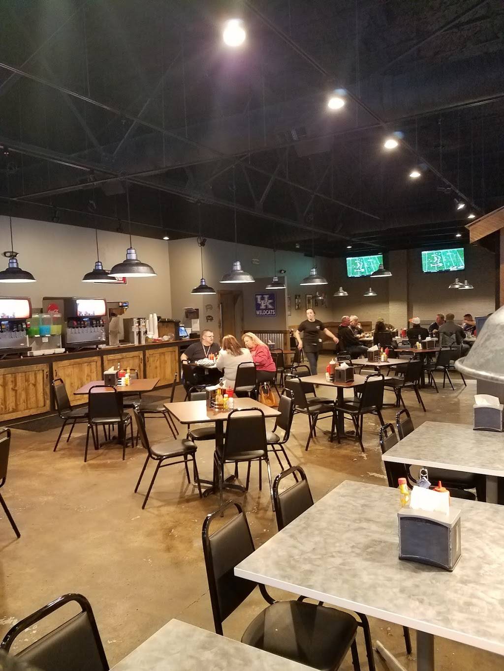 Grateful Ed’s BBQ | restaurant | 202 Court Square, Barbourville, KY 40906, USA | 6066454227 OR +1 606-645-4227