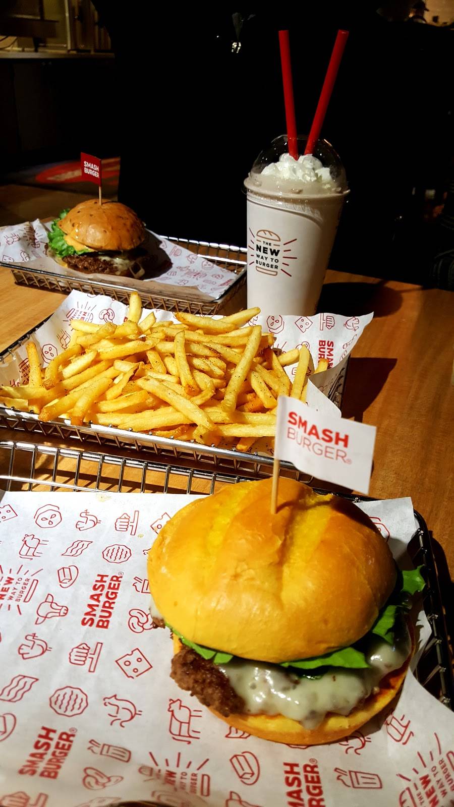 Smashburger | restaurant | 1590 Boston Post Rd, Milford, CT 06460, USA | 2039516630 OR +1 203-951-6630