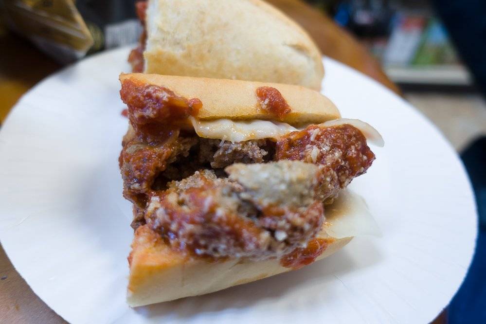 Italia Panetteria & Deli | restaurant | 27674 Newhall Ranch Rd, Valencia, CA 91355, USA | 6612949069 OR +1 661-294-9069