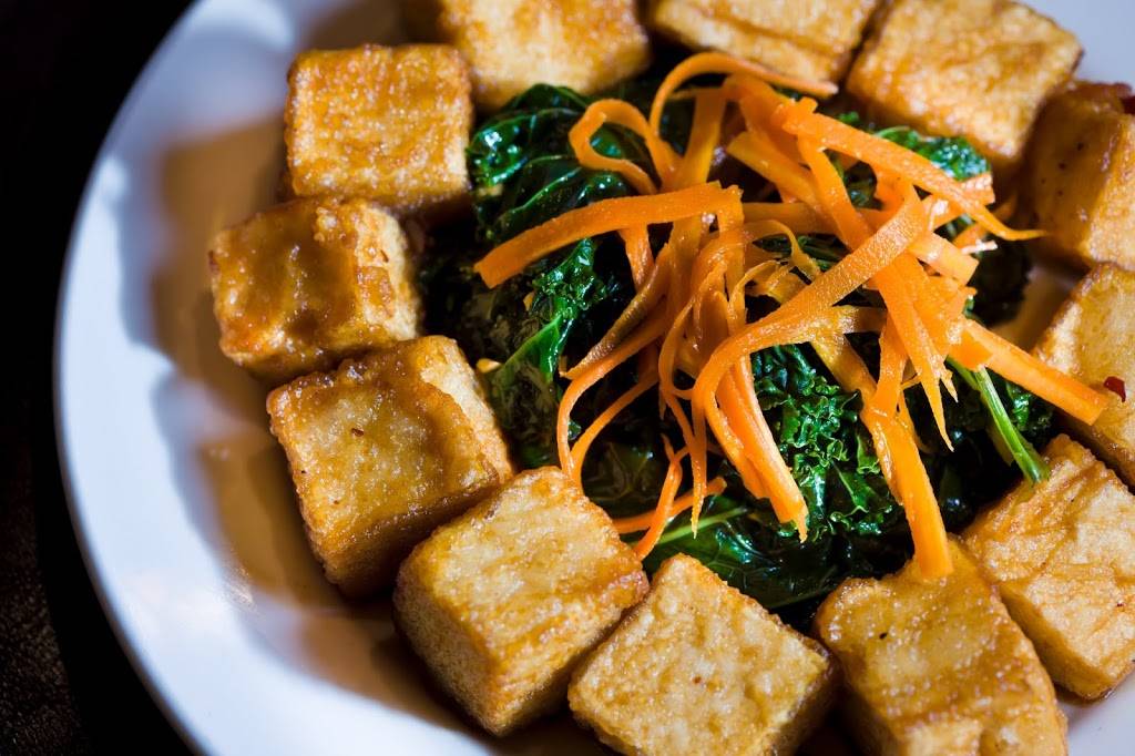 Avenue M | restaurant | 791 Merrimon Ave, Asheville, NC 28804, USA | 8283508181 OR +1 828-350-8181