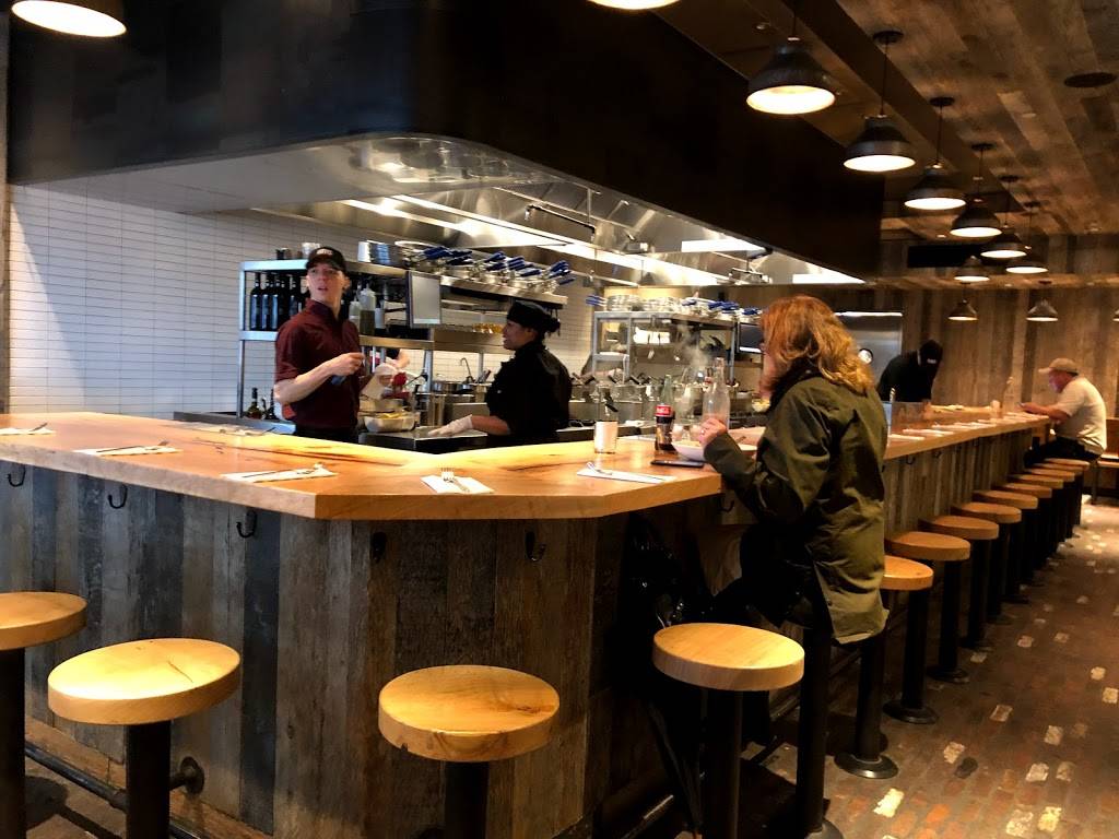 Uovo | restaurant | 1320 2nd St Suite A, Santa Monica, CA 90401, USA | 3104250064 OR +1 310-425-0064