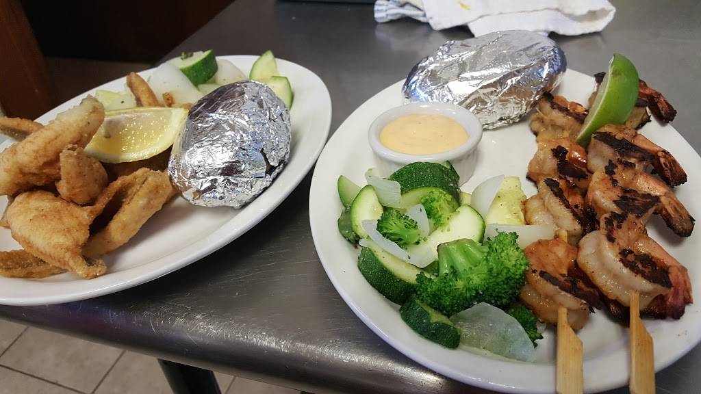 Papios Food & Spirits | restaurant | 2280 S Reese Rd, Reese, MI 48757, USA | 9898688669 OR +1 989-868-8669