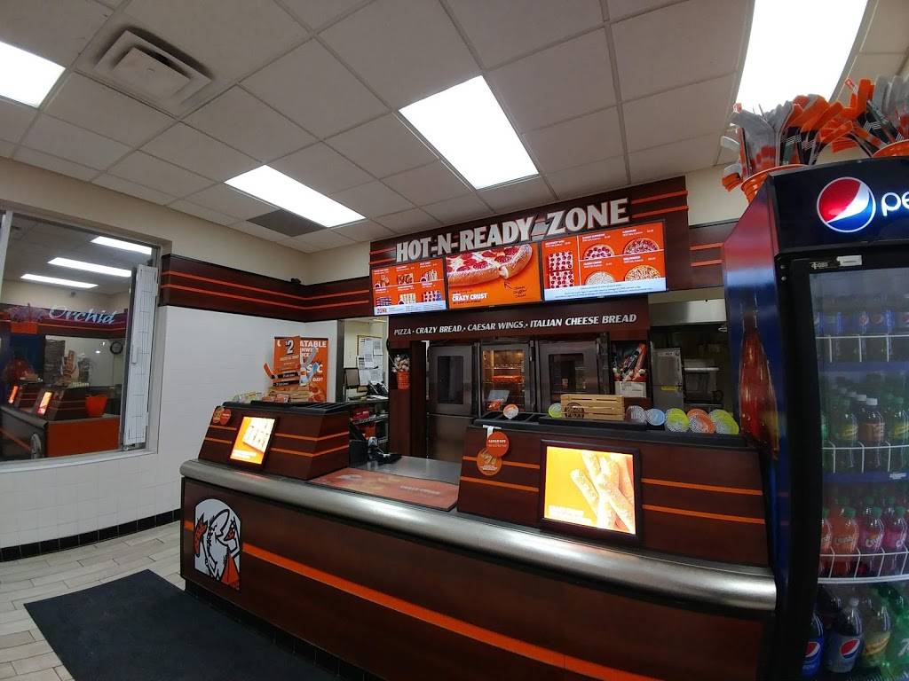 Little Caesars Pizza | meal takeaway | 5030 Tenth Line W #8, Mississauga, ON L5M 7Z5, Canada | 9056075959 OR +1 905-607-5959
