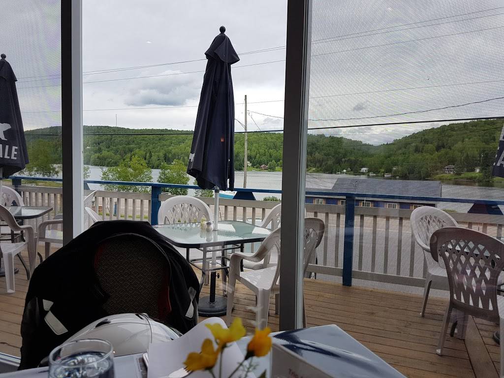 Sommet du Nord (Le) | restaurant | 5888 Rue Principale, Saint-Zénon, QC J0K 3N0, Canada | 4508841555 OR +1 450-884-1555