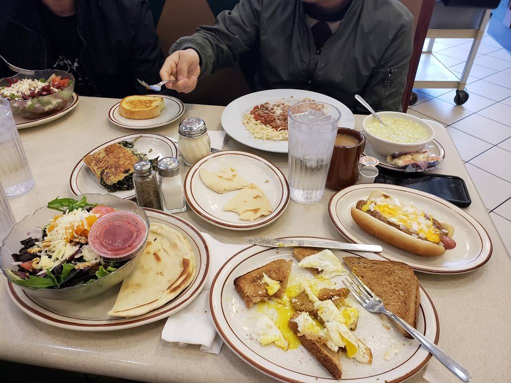 Leos Coney Island | restaurant | 3644 Carpenter Rd, Ypsilanti, MI 48197, USA | 7349712388 OR +1 734-971-2388