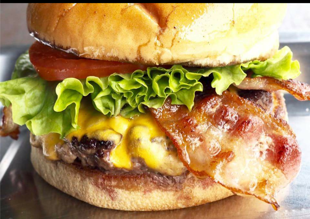 The Hangar Bar and Grill | restaurant | 1485 W 20th Ave, Oshkosh, WI 54902, USA | 9202337430 OR +1 920-233-7430