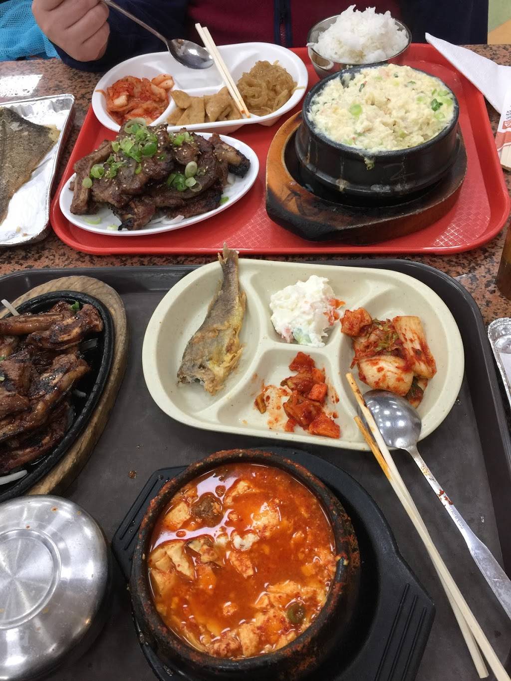 Seoul Tofu House | restaurant | 10201 Reseda Blvd # 104, Northridge, CA 91324, USA | 8188825100 OR +1 818-882-5100