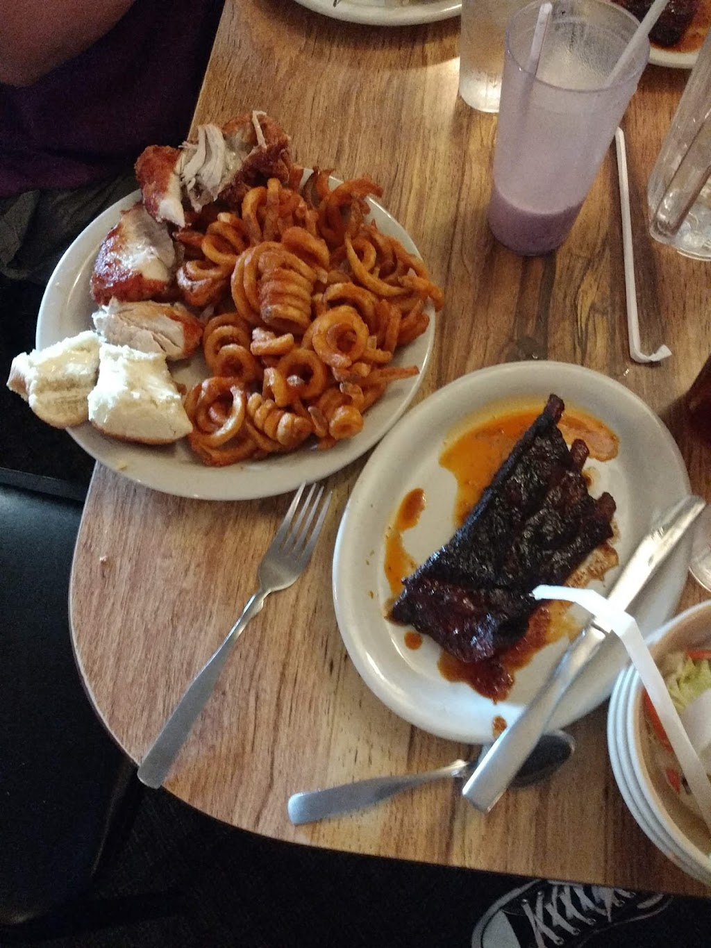 Chic-N-Chop | restaurant | 6421 Main St, Bonners Ferry, ID 83805, USA | 2082672431 OR +1 208-267-2431