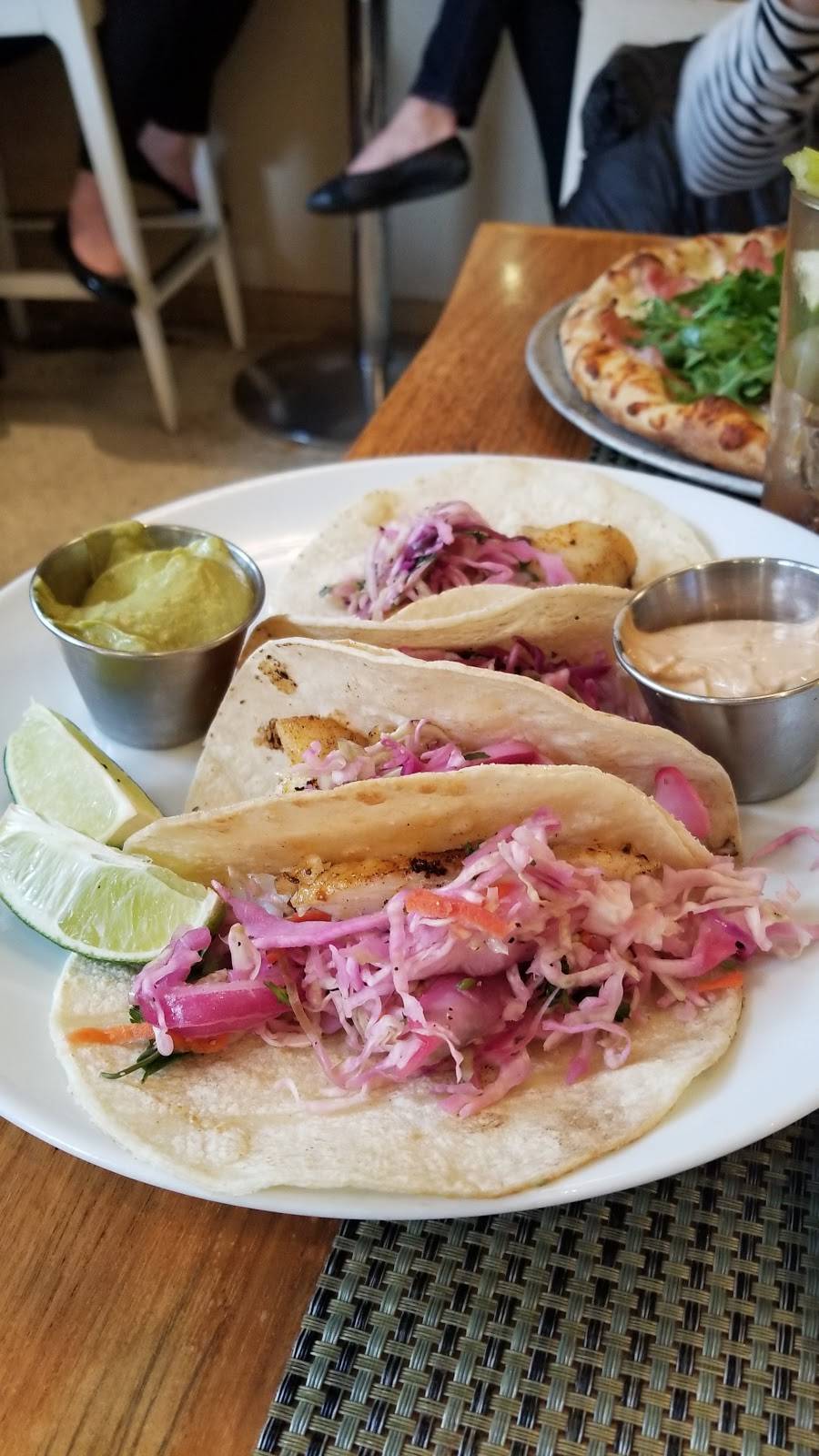 Cafeteria Boston | restaurant | 279a Newbury St, Boston, MA 02115, USA | 6175362233 OR +1 617-536-2233