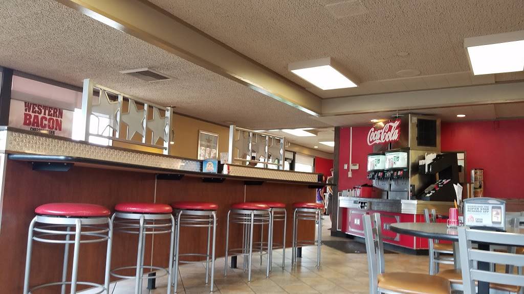 Carls Jr. | restaurant | 2556 Euclid Ave, Ontario, CA 91762, USA | 9099841871 OR +1 909-984-1871