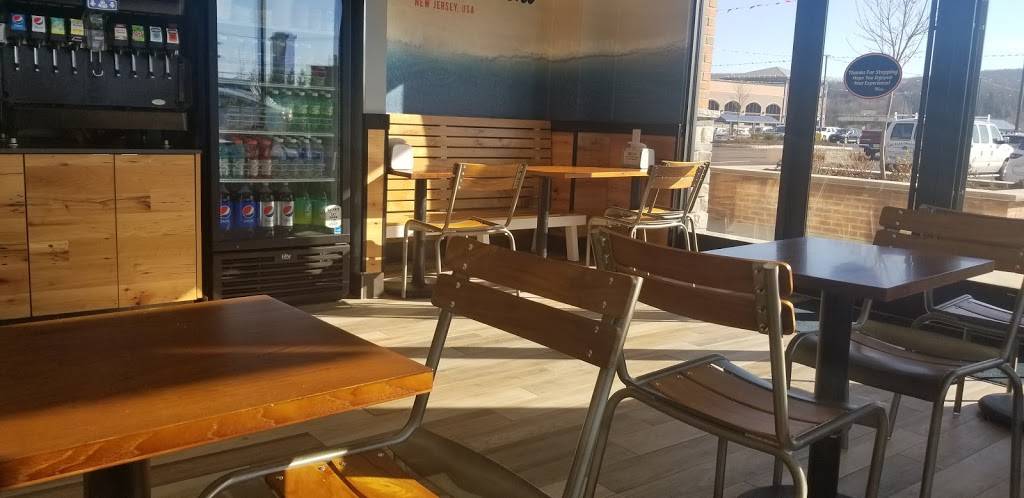 Jersey Mikes Subs | meal takeaway | 10 N Village Blvd suite a, Sparta, NJ 07871, USA | 9735122323 OR +1 973-512-2323